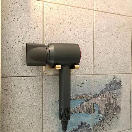 Chambre Tour Boucry Δωμάτια σε οικογενειακή κατοικία Παρίσι